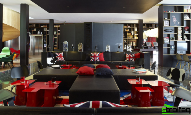 London stil kompletterar glansiga bord