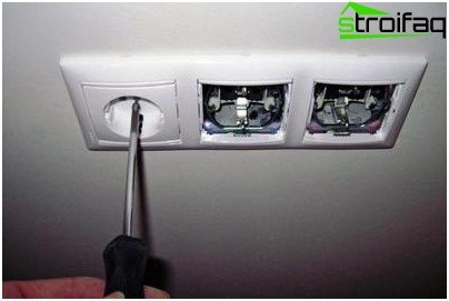 Outlet installation