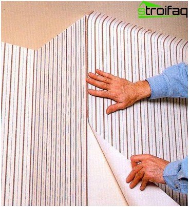 How to wallpaper outer corners with wallpaper