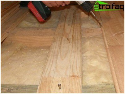 Dvojitá dřevěná podlaha