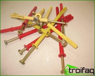 A variety of dowels and their features