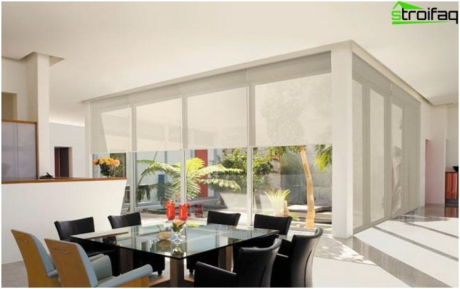 Photo of roller blinds in the kitchen