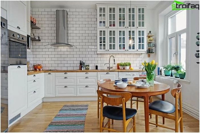 Scandinavian-style corner kitchen