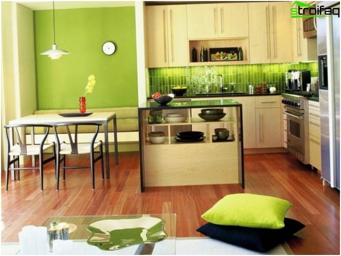 Green wallpaper for the kitchen