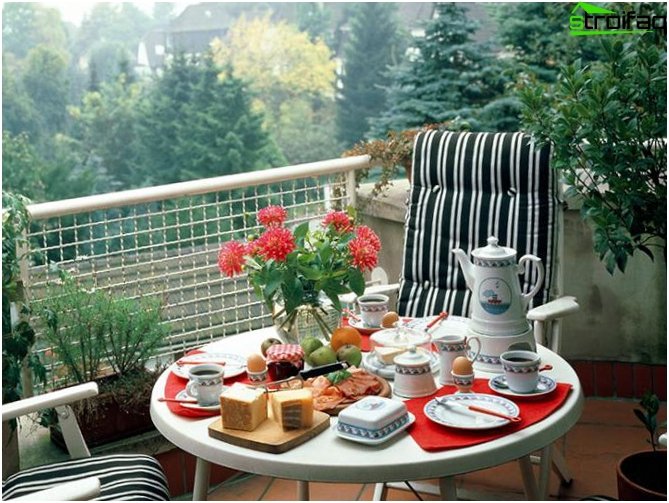 Design balcony with entrance from the kitchen