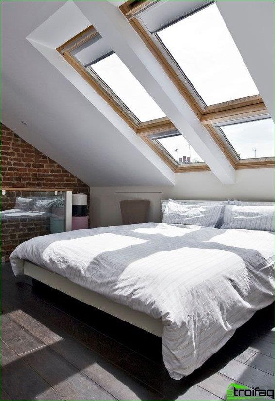 Нестандартно решение: разположението на леглото „под прозореца“ на тавана ще ви позволи да се насладите на гледката към звездното небе