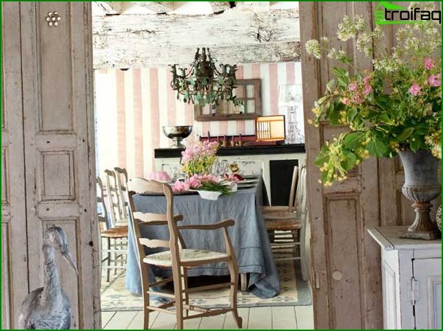 Provence style interior photo