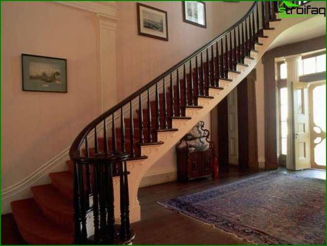 Klasické schodiště fotka