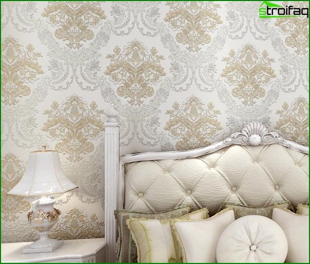 Non-woven wallpaper in the bedroom - 2