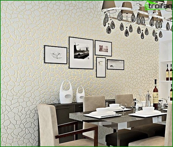 Non-woven wallpaper in the kitchen - 6