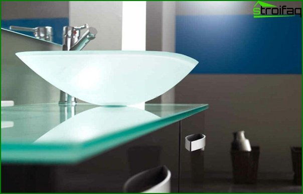 Glass furniture - 1