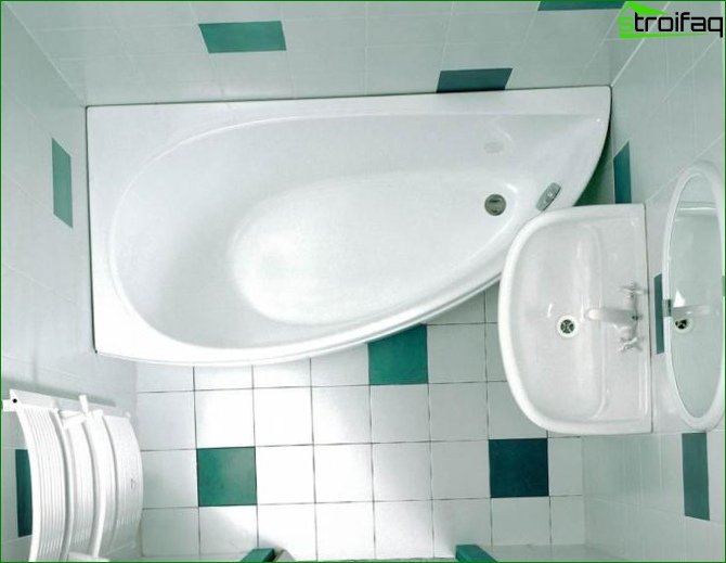 Bagno ad angolo piccolo