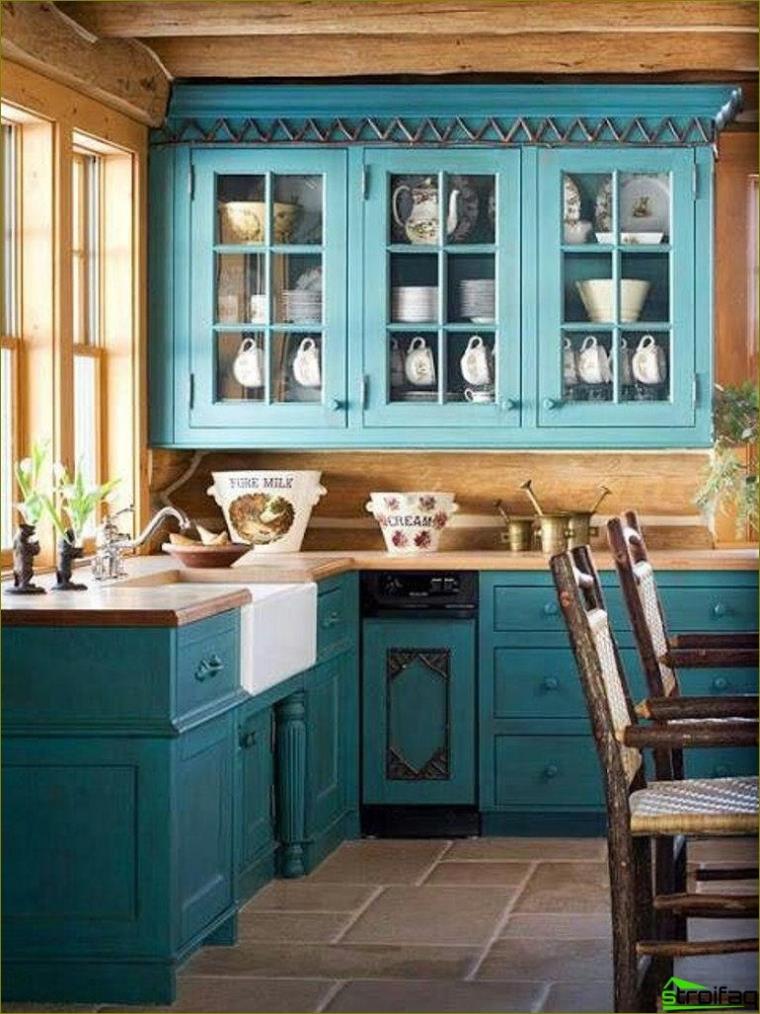 фотографија плаве кухиње