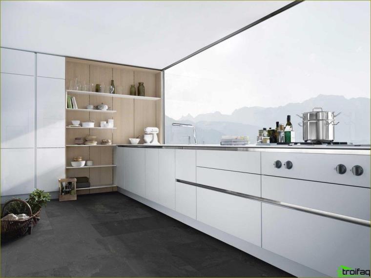 Large kitchen - photo